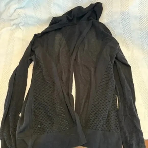 new lululemon Still Movement Wrap Hooded Cardigan Open Knit cardigan size 6 - Picture 4 of 4